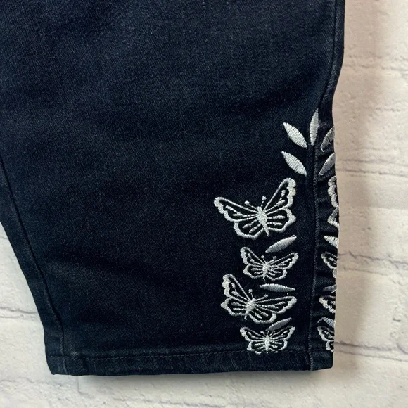 BloomChic Dark Blue Cropped Jeans with Embroidery Butterfly Detail Plus Size 14 - Picture 6 of 8
